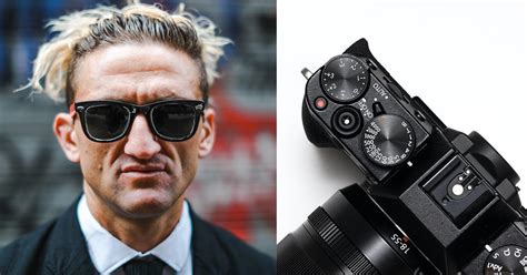 Casey Neistat's Camera Gear & Vlogging Setup .